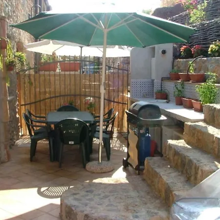 Casa Del Faro A Hébergement de vacances Cefalù