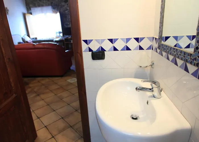 Casa Del Faro A * Чефалу